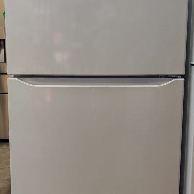 LG 20 cu. ft. Top Freezer Refrigerator