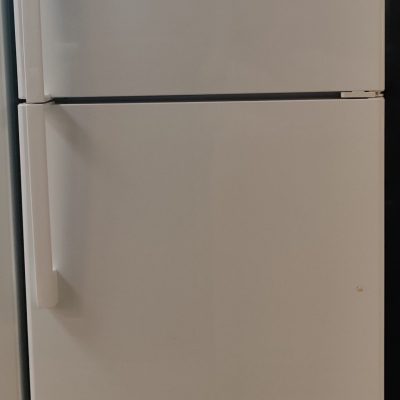 GE 19.2 cu. ft. Top Freezer Refrigerator